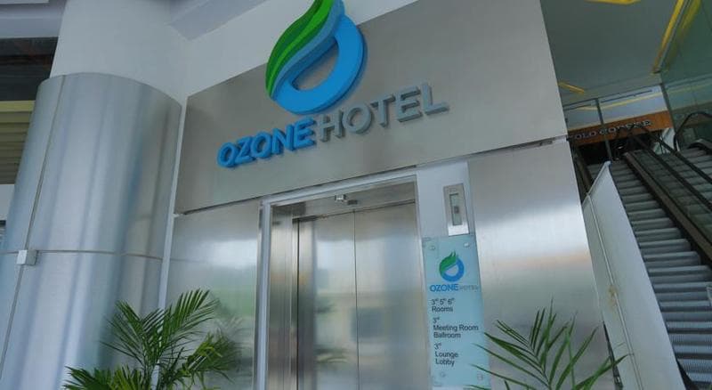 Ozone Hotel Pantai Indah Kapuk 2