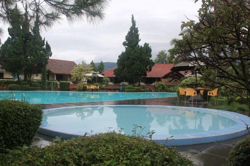 Hotel Parama Puncak 4