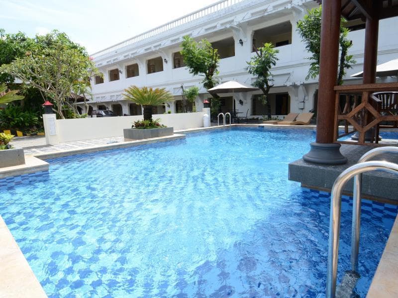 Hotel Pelangi Malang 4