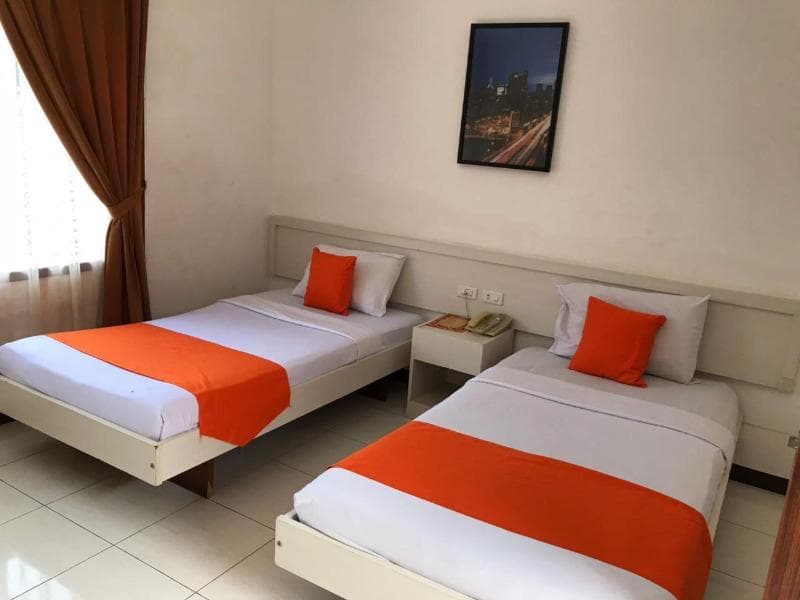 Hotel Surya photo 1