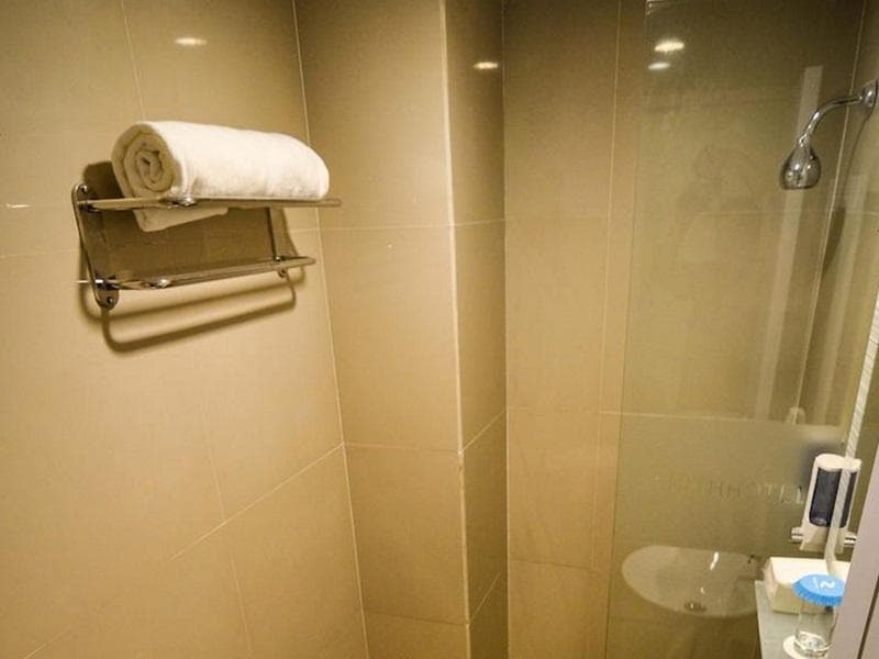 Zenith Hotel 2