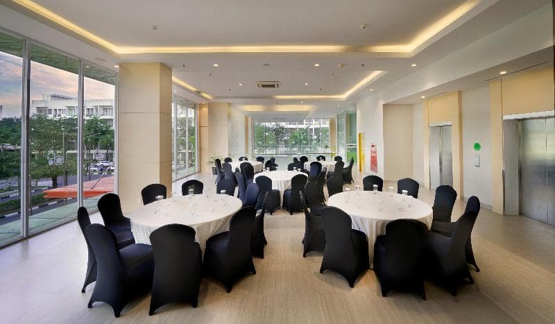 Zest Hotel Harbour Bay photo 1
