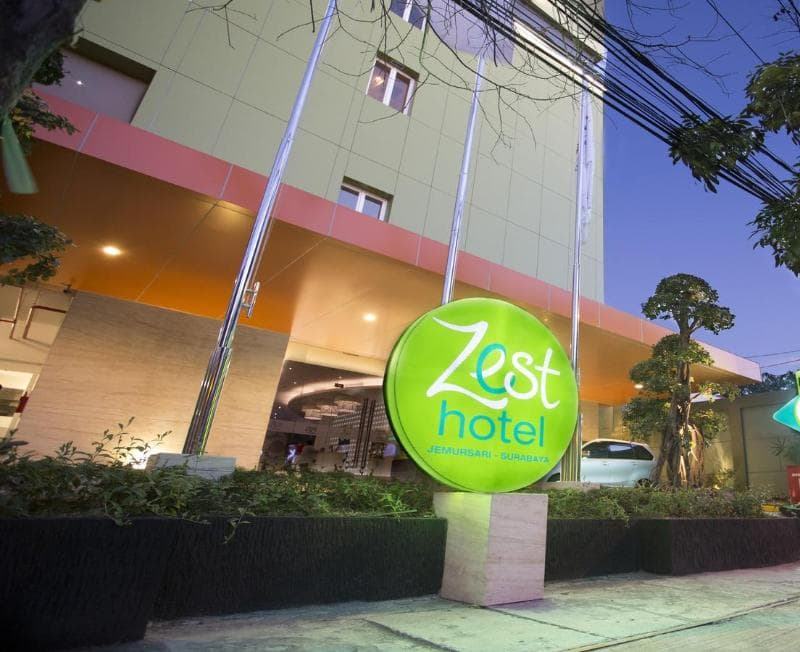 Zest Hotel Jemursari photo 1