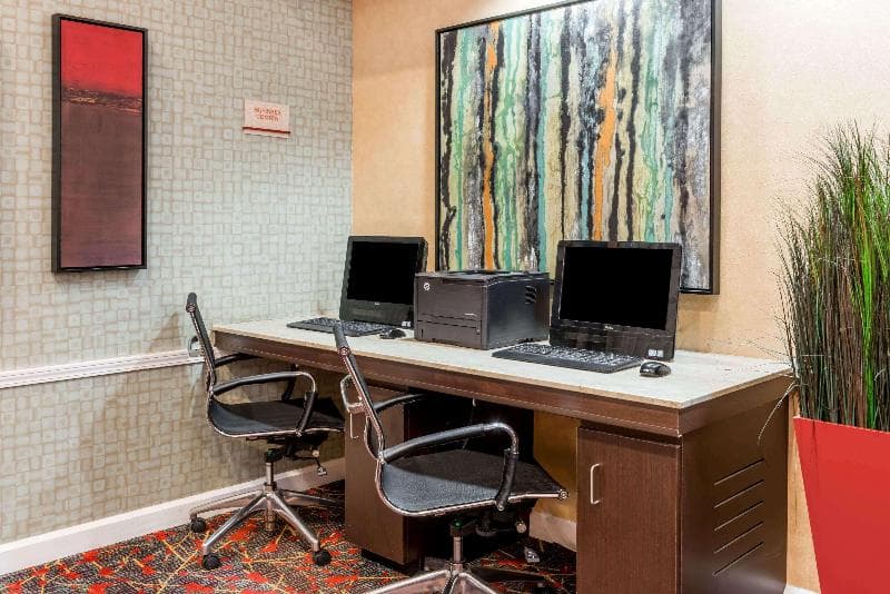 Hawthorn Suites By Wyndham St. Louis Westport Pla main