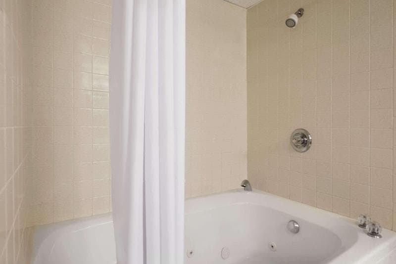 Days Inn By Wyndham Grayling 4