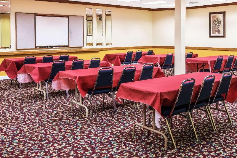 Days Inn By Wyndham South Hill main