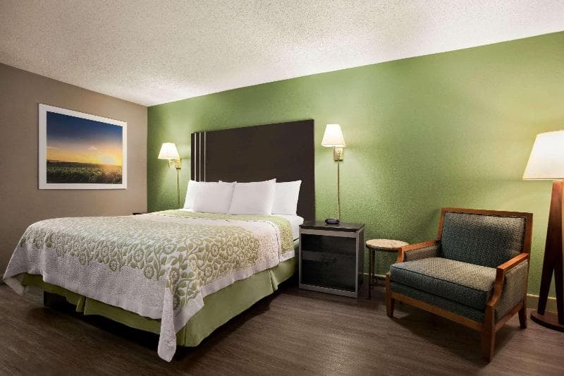 Days Inn By Wyndham Hardeeville/I-95 State Line 3