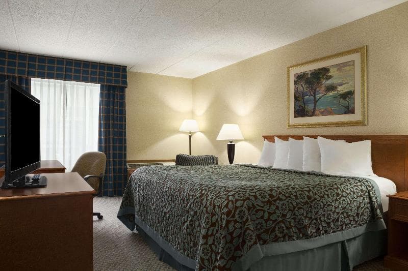Days Inn By Wyndham Rock Falls 3