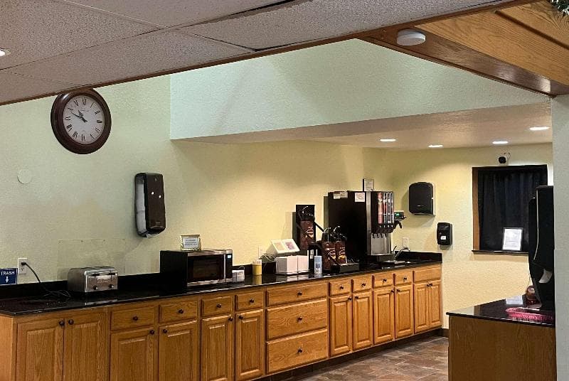 Days Inn by Wyndham Fort Dodge 3