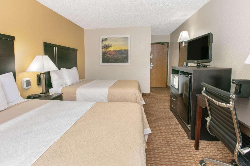 Days Inn by Wyndham Hornell 3