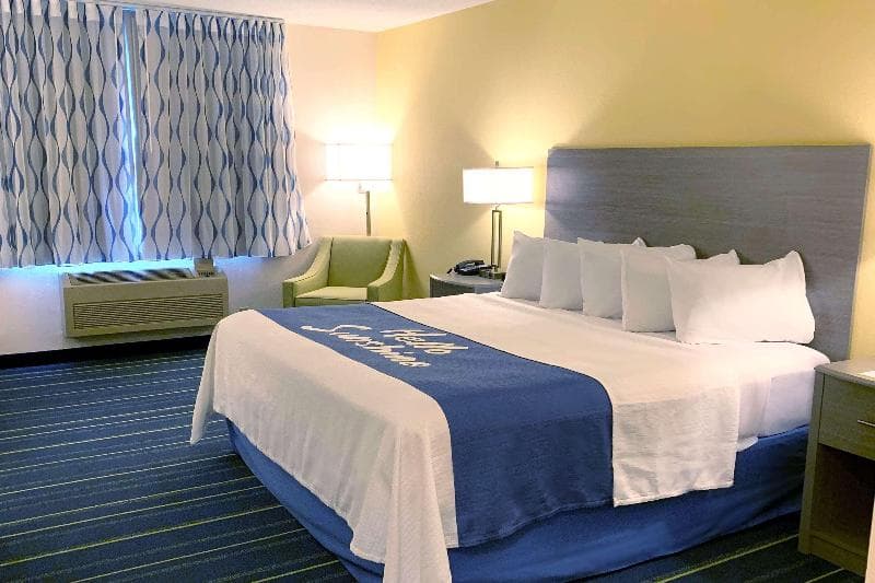 Days Inn by Wyndham Hinckley 2