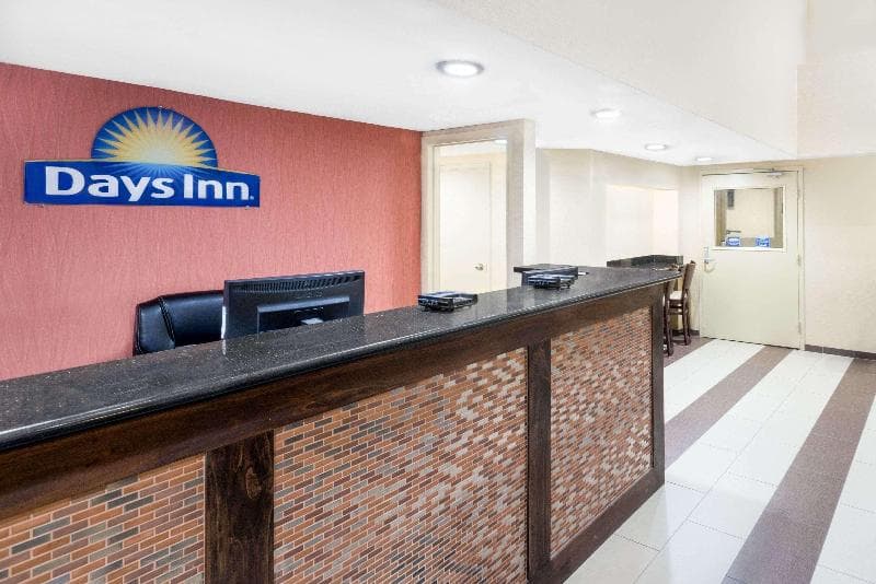 Days Inn by Wyndham Geneva/Finger Lakes 5