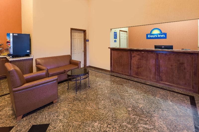 Days Inn By Wyndham Carlisle 5