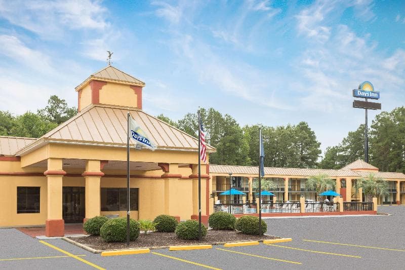 Days Inn By Wyndham Orangeburg South 5