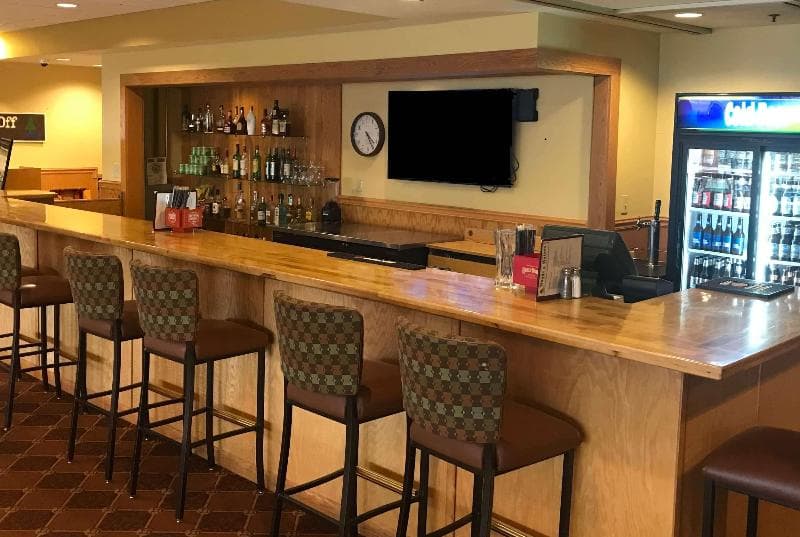 Days Inn & Suites By Wyndham Sutton Flatwoods 3