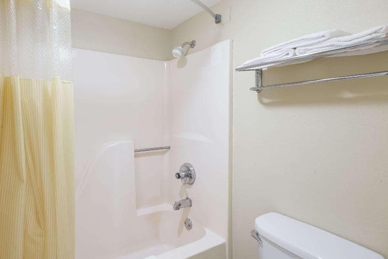 Days Inn By Wyndham Fort Payne 3
