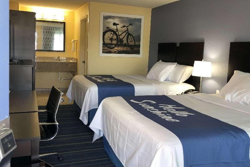 Days Inn By Wyndham Charles Town 2
