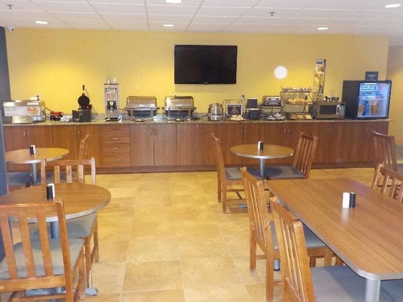 Surestay Plus Hotel By Best Western Keyser 5