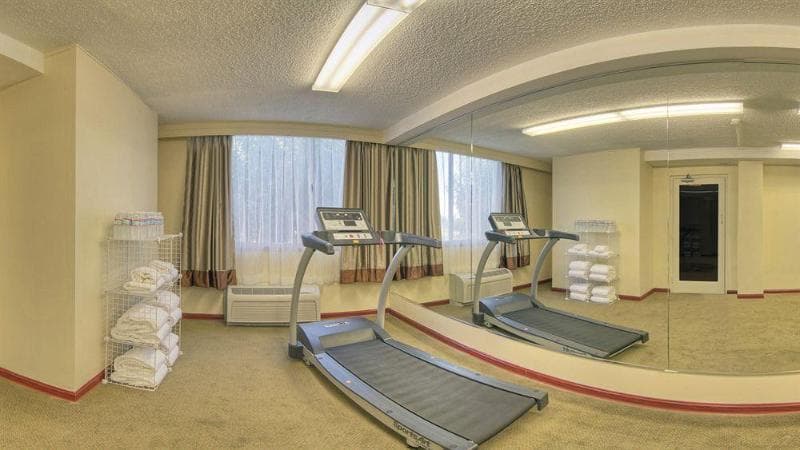 DoubleTree by Hilton Palmdale photo 1