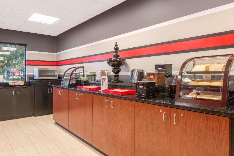 Ramada Limited Catlettsburg/Ashland 3