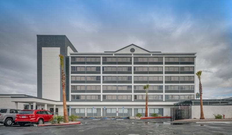 Radisson Hotel Oakland Airport 4
