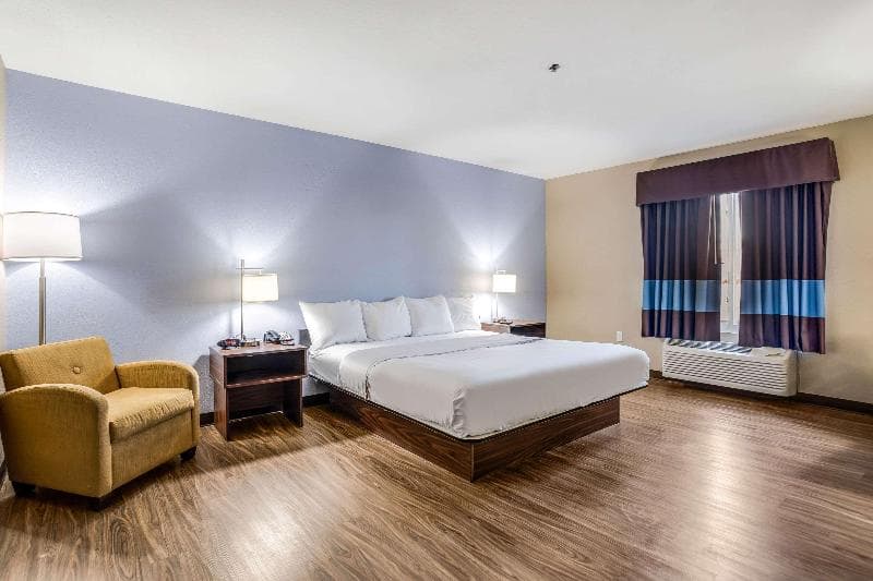 Quality Inn Calvert City - Paducah East 4