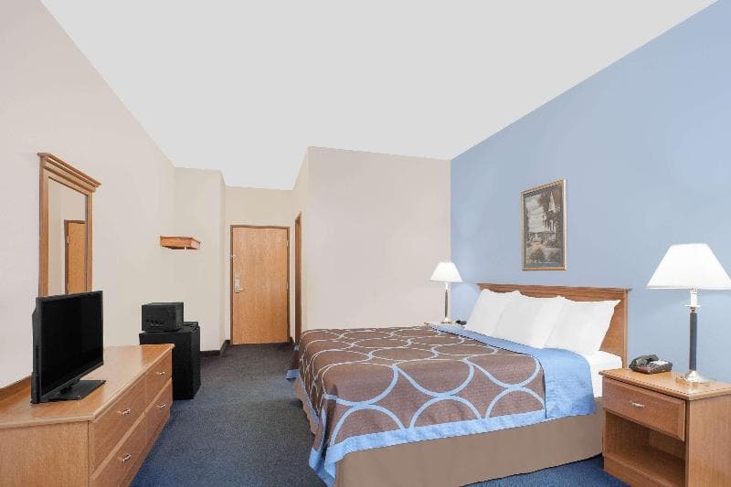 Super 8 By Wyndham Cobleskill 4