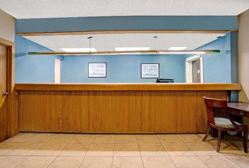 Super 8 by Wyndham Norfolk/Chesapeake Bay 3