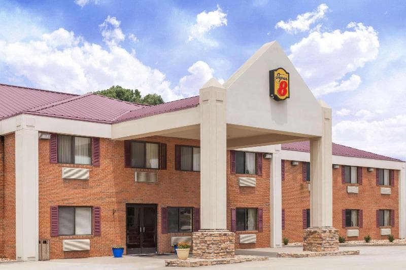 Super 8 by Wyndham Eddyville/Kuttawa 5