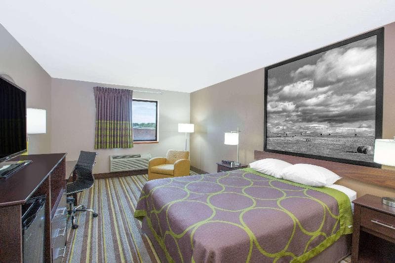 Super 8 by Wyndham Hastings 2