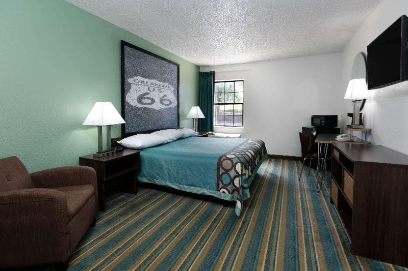 Super 8 By Wyndham Sapulpa/Tulsa Area 2
