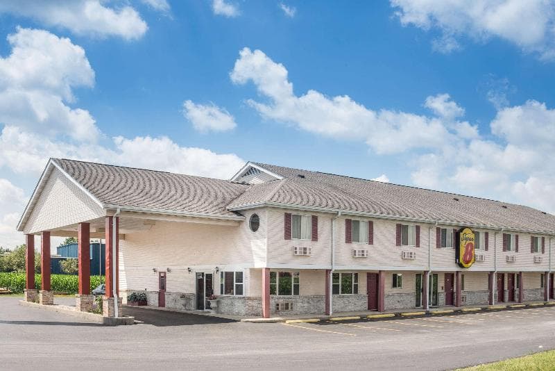 Super 8 By Wyndham Wapakoneta 4