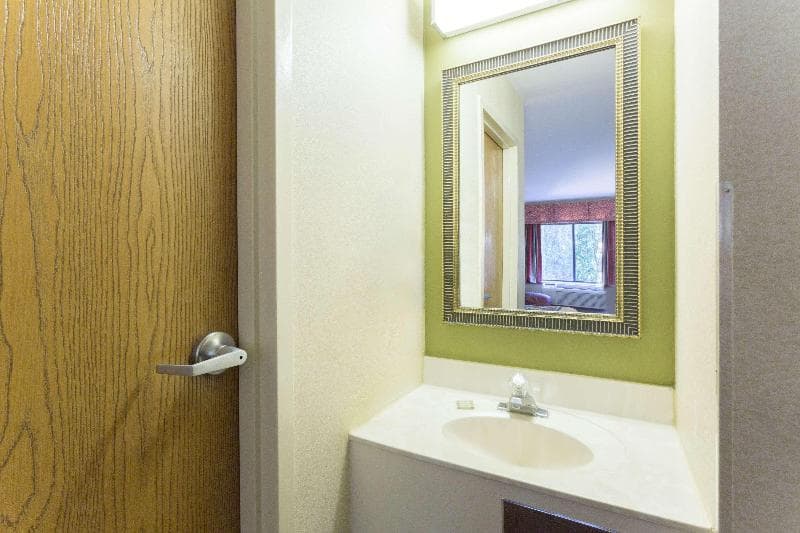 Super 8 By Wyndham Indian Head Md 2