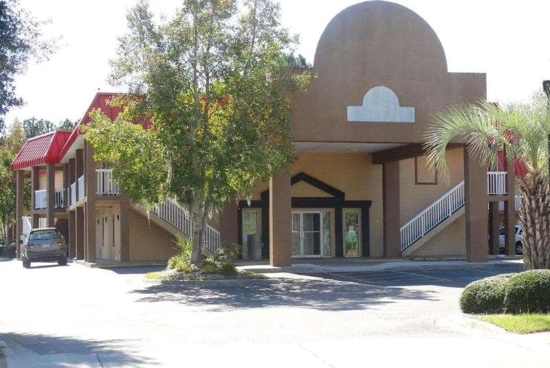 Days Inn By Wyndham Ridgeland 3