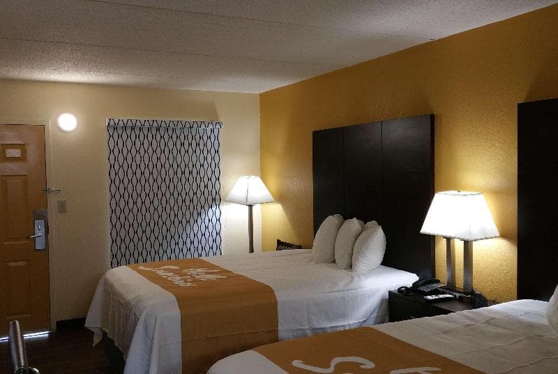 Days Inn By Wyndham Ridgeland 5