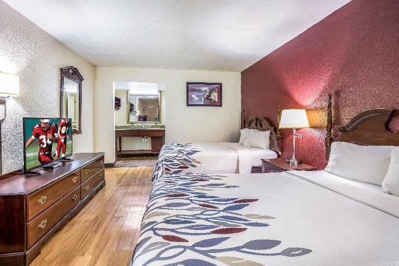 Red Roof Inn Caryville 5