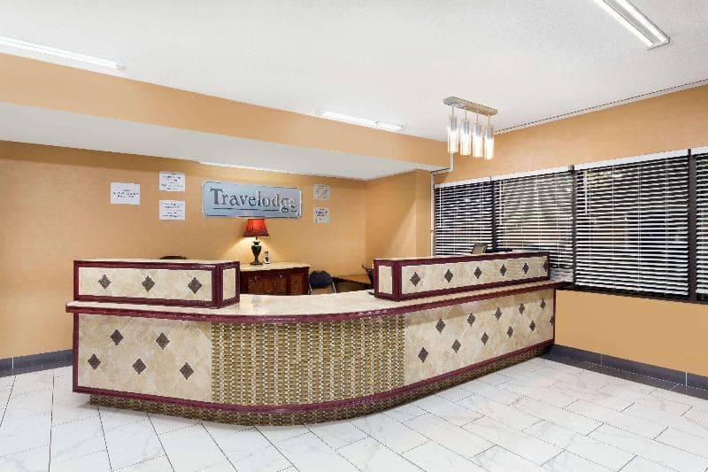 Travelodge by Wyndham Reno Downtown 4