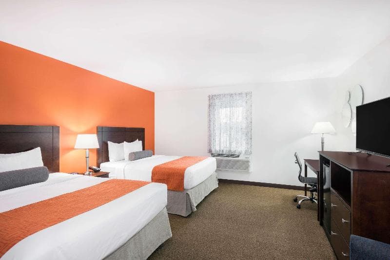 Howard Johnson By Wyndham Quincy/Boston 4