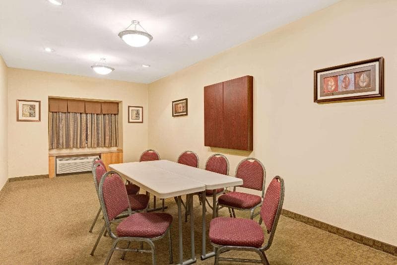 Microtel Inn & Suites by Wyndham York photo 1