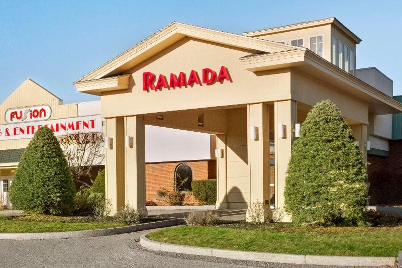 Ramada By Wyndham Lewiston Hotel & Conference Center 5