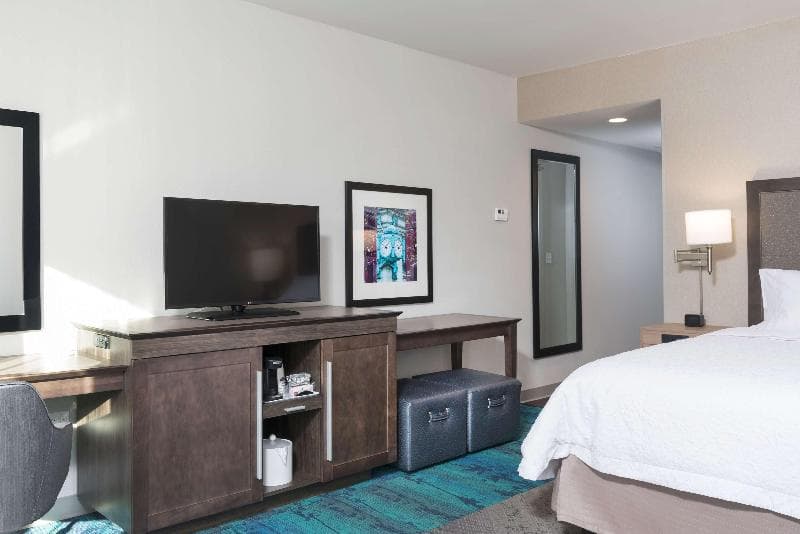 Hampton Inn & Suites Chicago Schaumburg photo 1