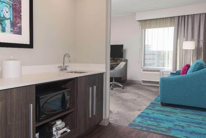 Hampton Inn & Suites Chicago Schaumburg 5