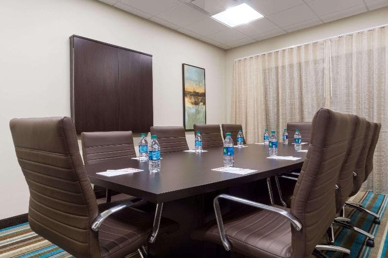Hawthorn Suites By Wyndham Wheeling At The Highlands photo 1