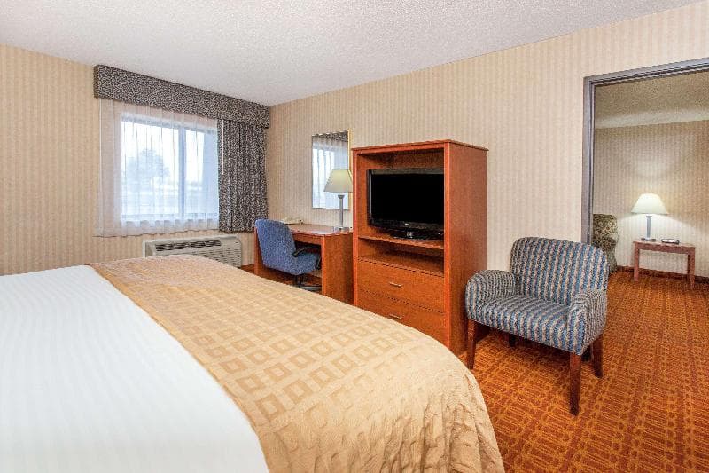 Baymont By Wyndham Detroit/Roseville 3