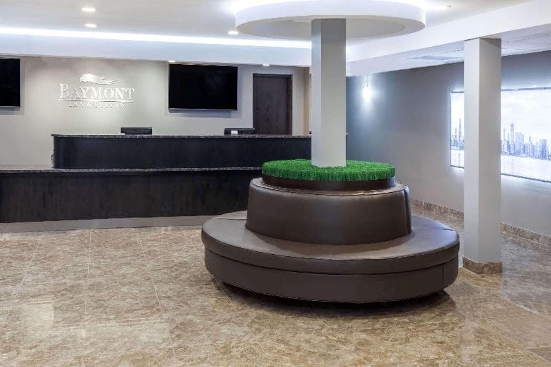 Baymont by Wyndham Glenview 3