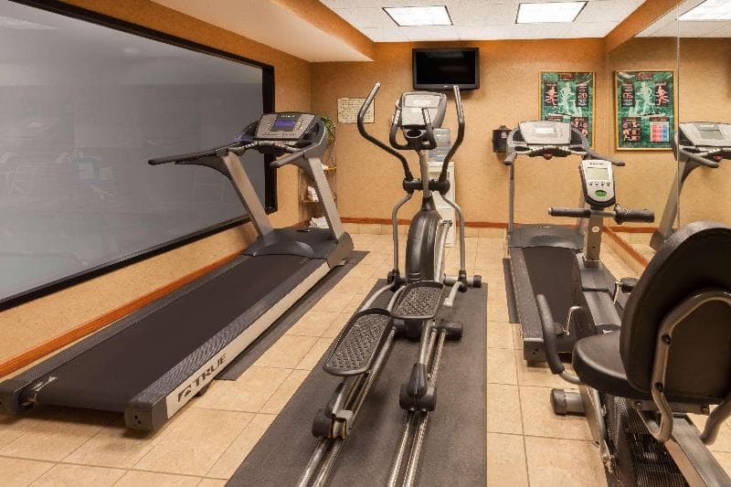 Baymont By Wyndham Chelsea 2