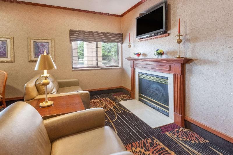 Baymont By Wyndham Chelsea 5