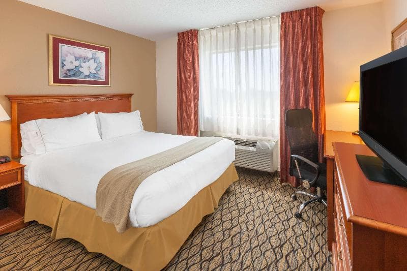 Baymont By Wyndham Chelsea 4