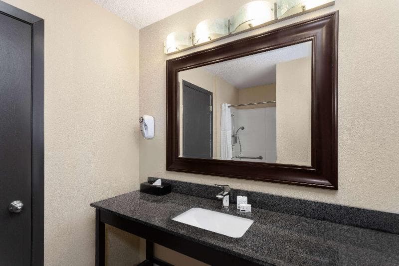 Baymont By Wyndham Copley Akron 4