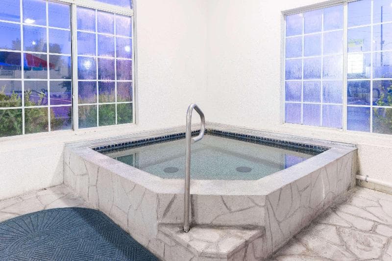 Baymont By Wyndham Osage Beach 5